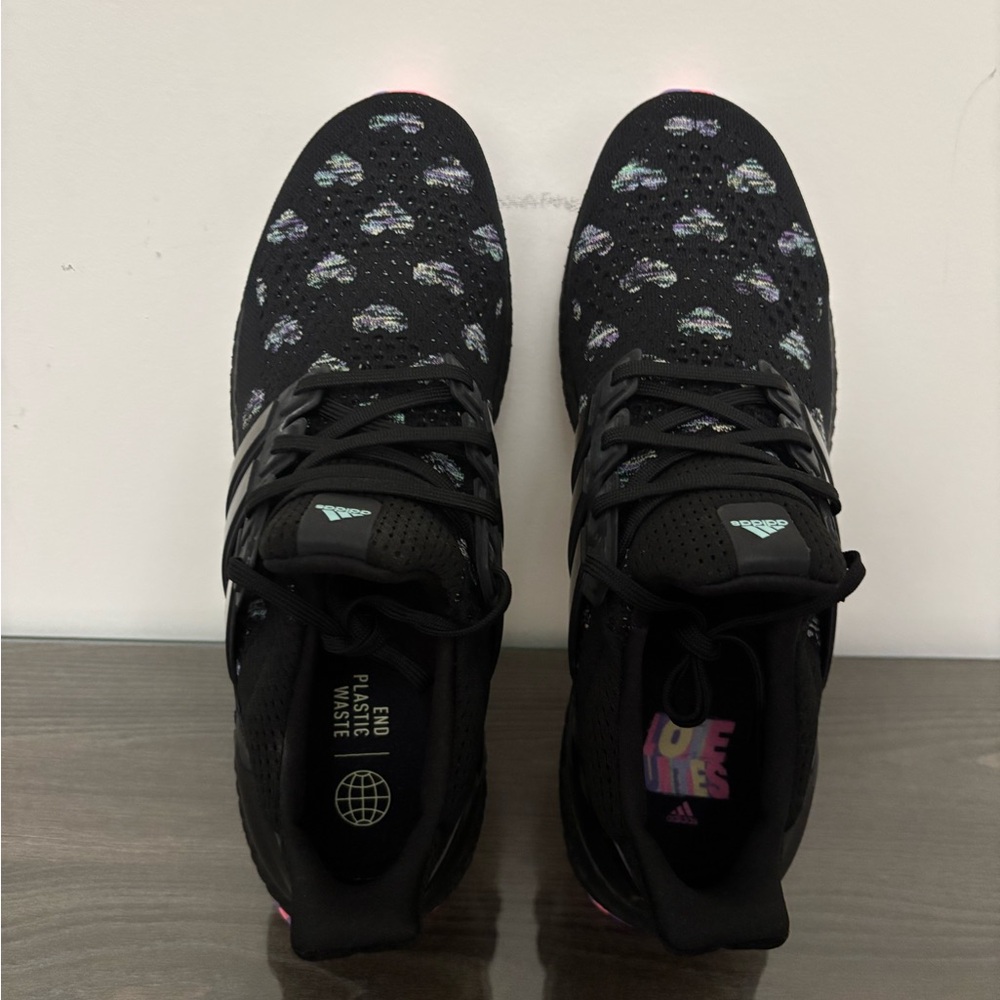 Adidas UltraBoost Valentines Day (Men)